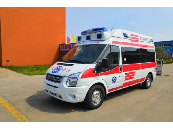 负压监护型救护车（国六）公共卫生负压车